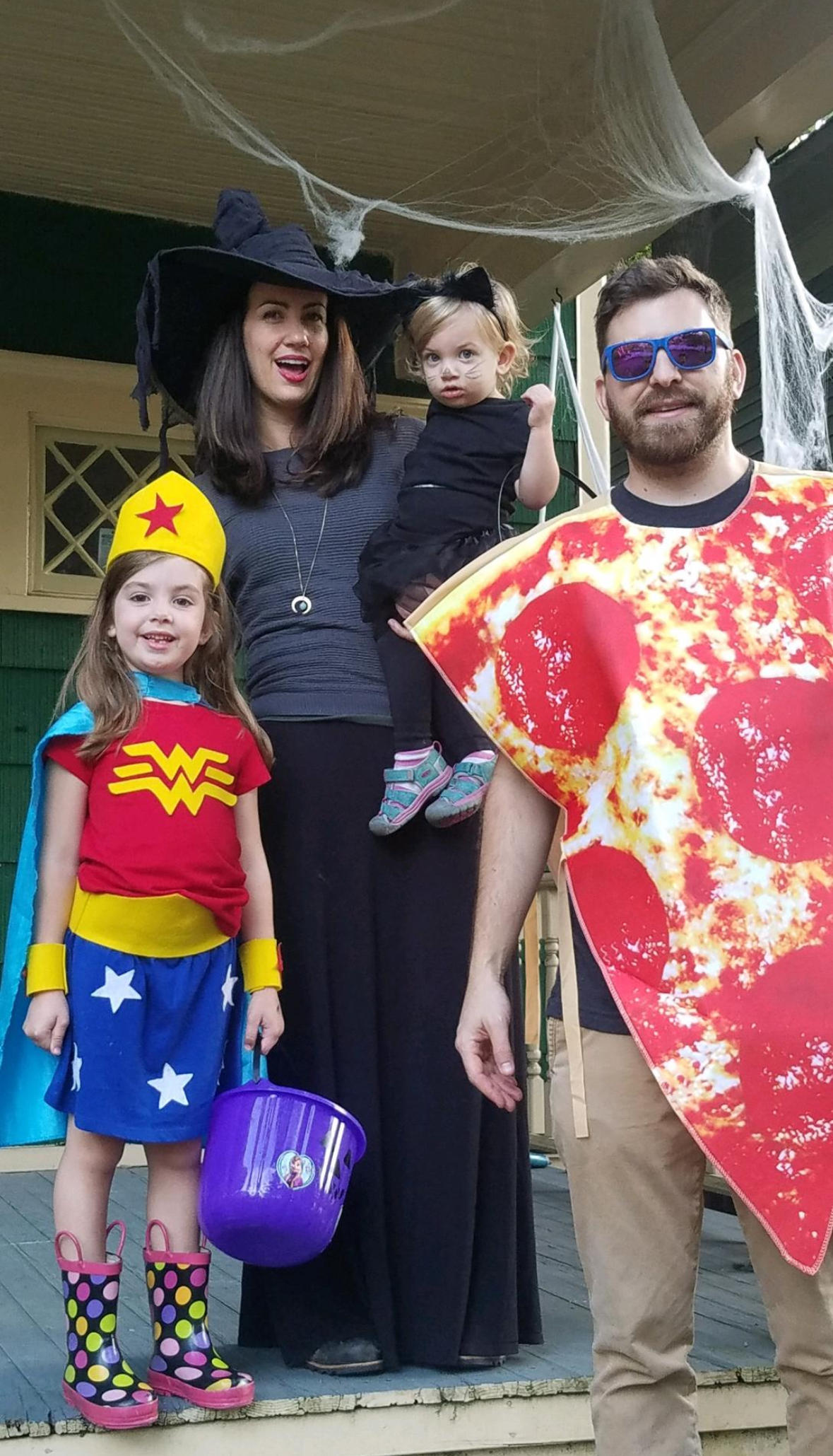 Pizza Steve costume photo 5
